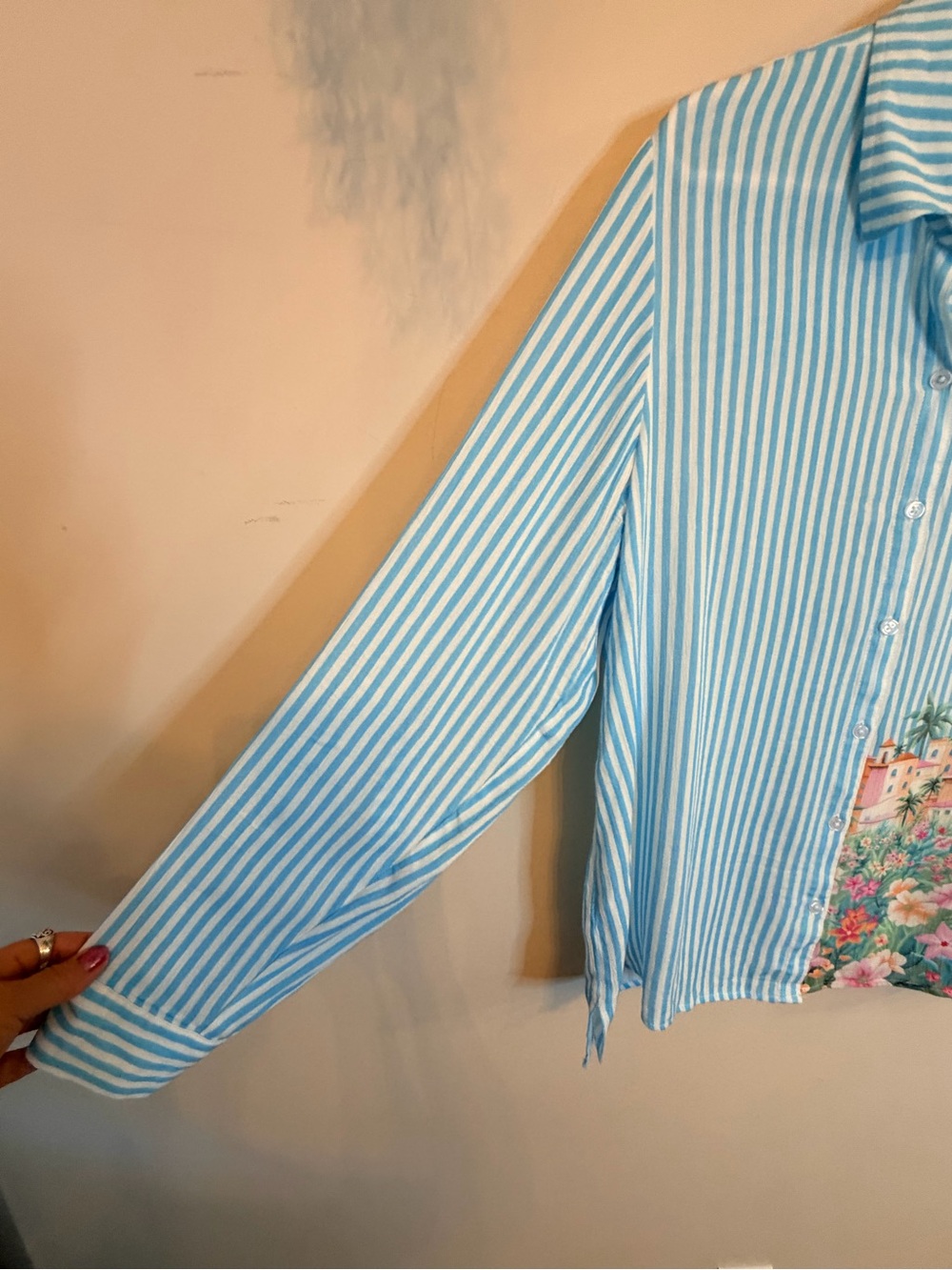 Blue Stripe Floral Resort Blouse Tropical Coastal Button Front Top - Picture 4 of 7